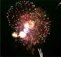 fireworks3.jpg (14938 bytes)