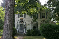 quakerfarmshouse1.jpg (35201 bytes)