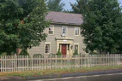 quakerfarmshouse2.jpg (34733 bytes)