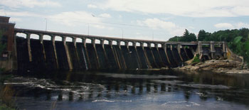 stevensondam.jpg (14323 bytes)